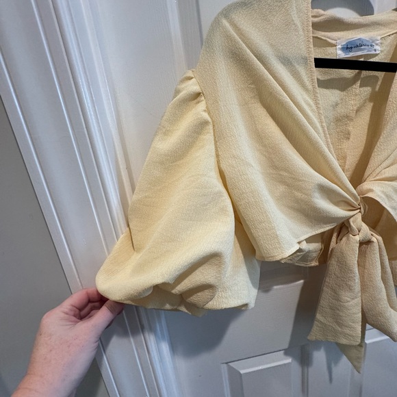 NWT Big Water Blue Sky Crop Ballon Sleeve Boutique Top Size M - Picture 8 of 13